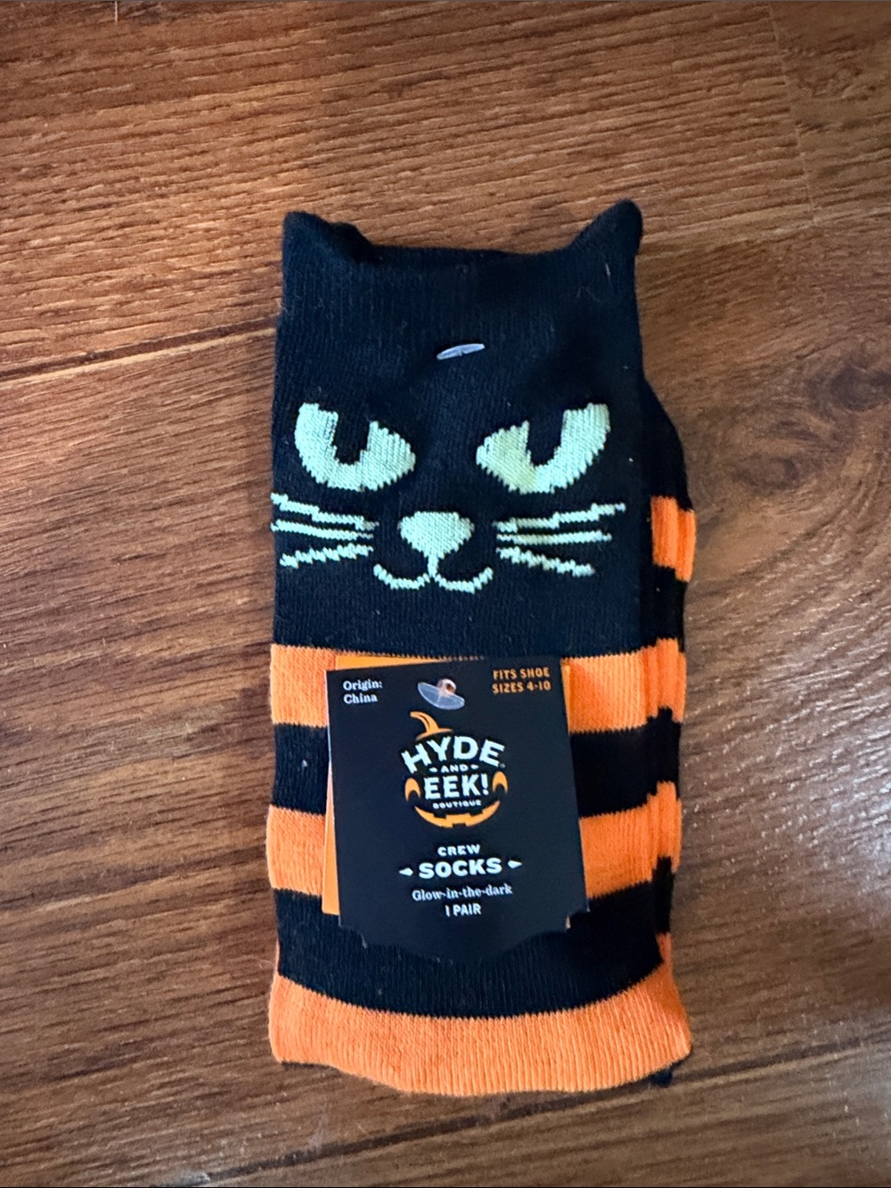 New with tags - Glow in the Dark / Black and Orange Cat Crew Socks